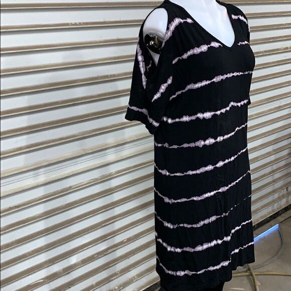 🛍️Sunday black dress with the dye stripes - Picture 7 of 8